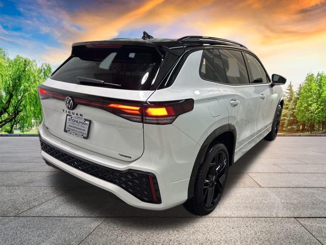 new 2025 Volkswagen Tiguan car, priced at $35,053