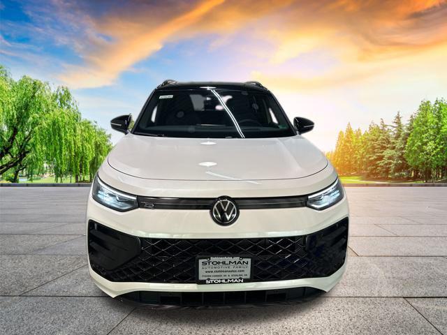 new 2025 Volkswagen Tiguan car, priced at $35,053