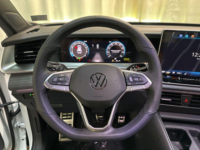 new 2025 Volkswagen Tiguan car, priced at $35,053