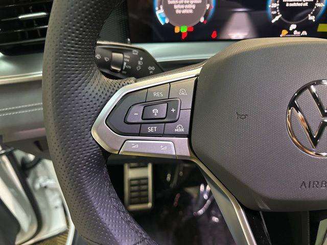 new 2025 Volkswagen Tiguan car, priced at $35,053