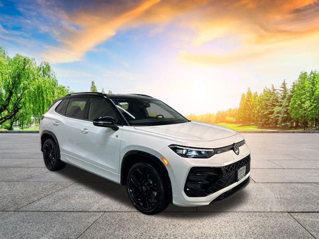 new 2025 Volkswagen Tiguan car, priced at $35,053