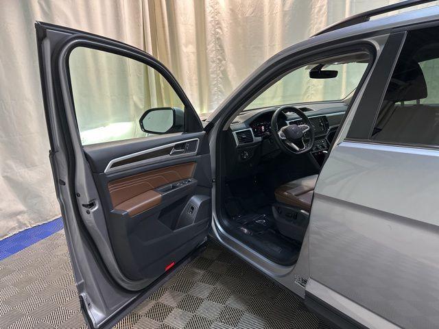 used 2023 Volkswagen Atlas car, priced at $31,300