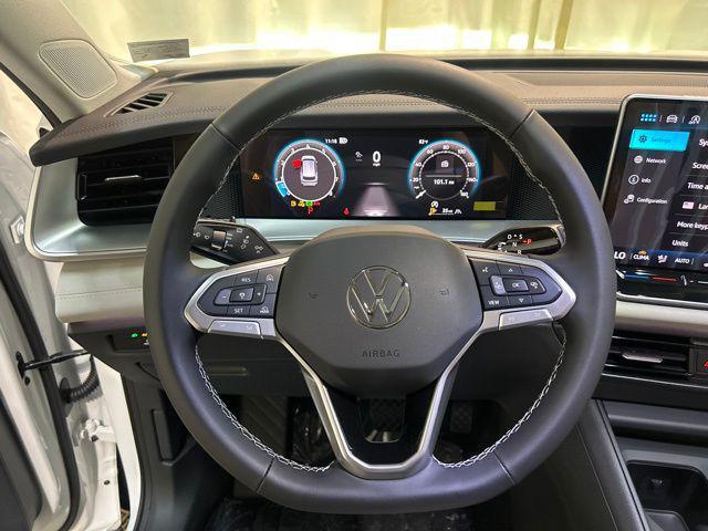 new 2025 Volkswagen Tiguan car, priced at $35,073