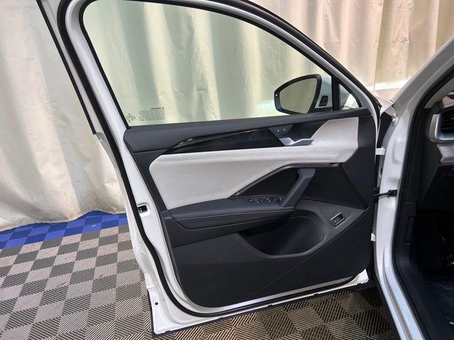 new 2025 Volkswagen Tiguan car, priced at $35,073