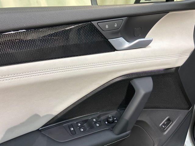 new 2025 Volkswagen Tiguan car, priced at $35,073