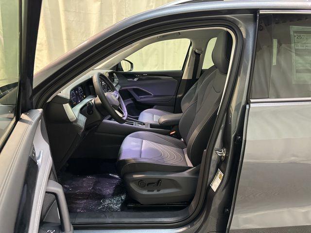 new 2025 Volkswagen Tiguan car, priced at $34,806