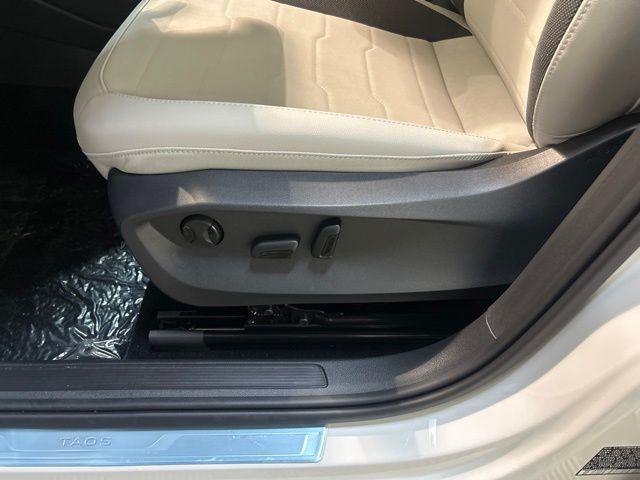 new 2025 Volkswagen Taos car, priced at $29,464