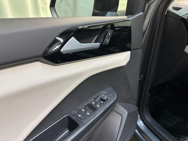 new 2025 Volkswagen Taos car, priced at $27,683