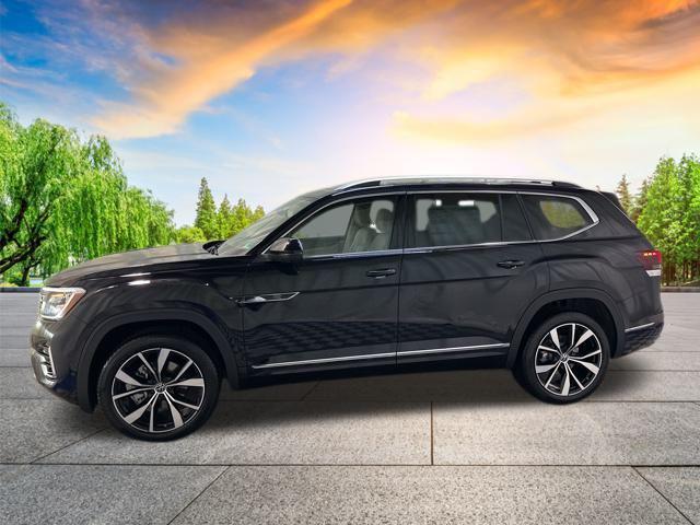 new 2025 Volkswagen Atlas car, priced at $51,373