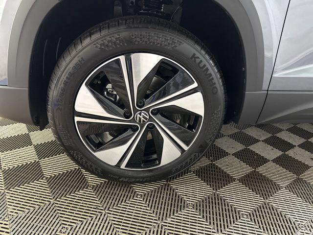 new 2025 Volkswagen Taos car, priced at $27,931
