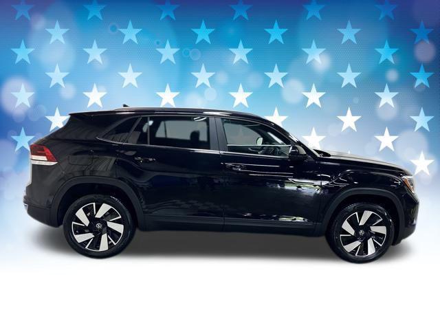 new 2024 Volkswagen Atlas Cross Sport car, priced at $37,498