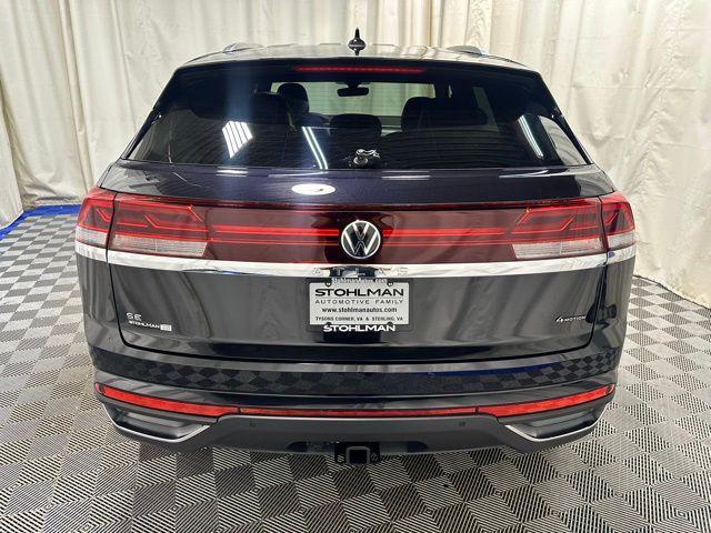 new 2024 Volkswagen Atlas Cross Sport car, priced at $40,014