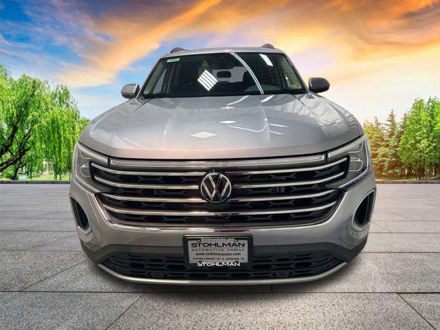 new 2024 Volkswagen Atlas car, priced at $40,603