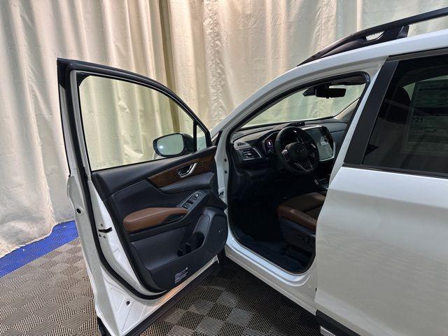 new 2025 Subaru Ascent car, priced at $49,166