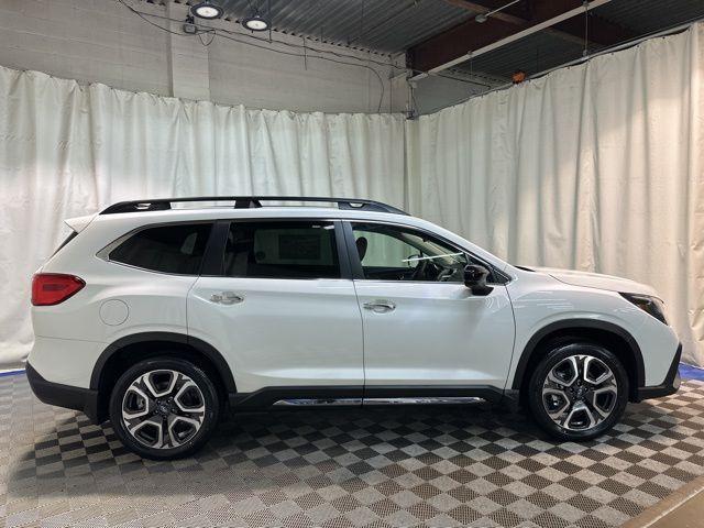 new 2025 Subaru Ascent car, priced at $49,166