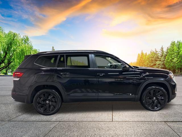 new 2026 Volkswagen Atlas car, priced at $45,625