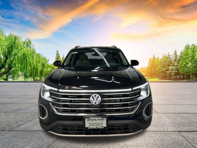 new 2026 Volkswagen Atlas car, priced at $45,625