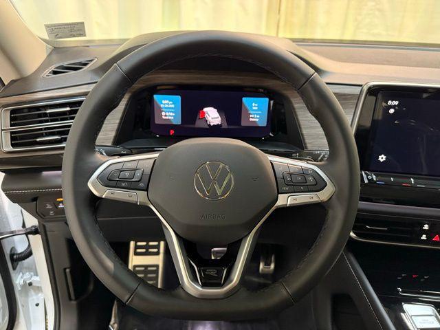 new 2025 Volkswagen Atlas car, priced at $52,545