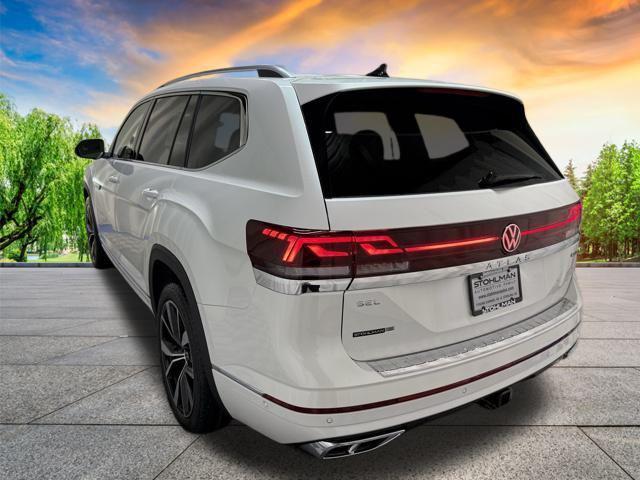 new 2025 Volkswagen Atlas car, priced at $52,545