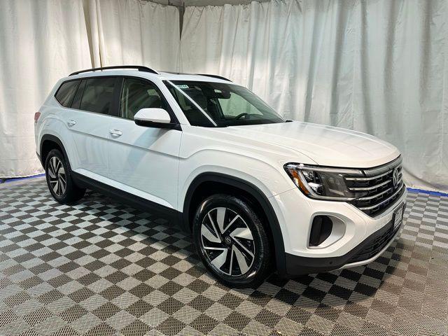 new 2025 Volkswagen Atlas car, priced at $44,471