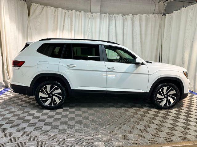 new 2025 Volkswagen Atlas car, priced at $44,471