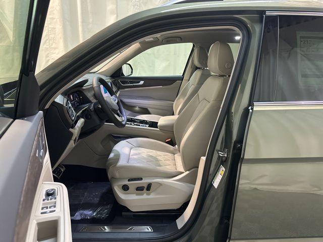 new 2026 Volkswagen Atlas car, priced at $54,187