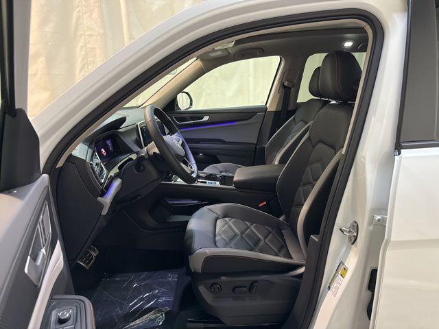 new 2025 Volkswagen Atlas car, priced at $45,637