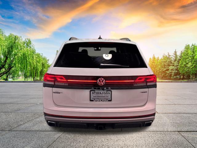 new 2025 Volkswagen Atlas car, priced at $45,637