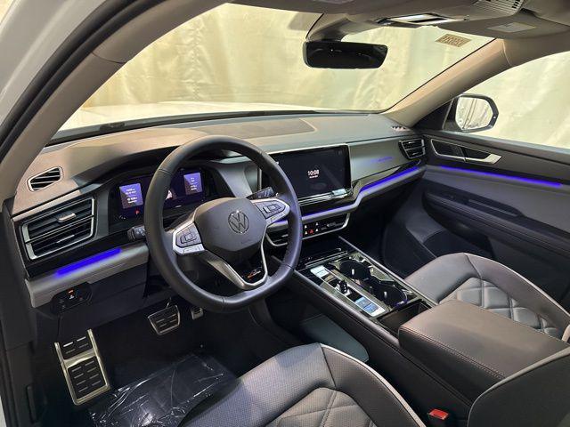 new 2025 Volkswagen Atlas car, priced at $45,637