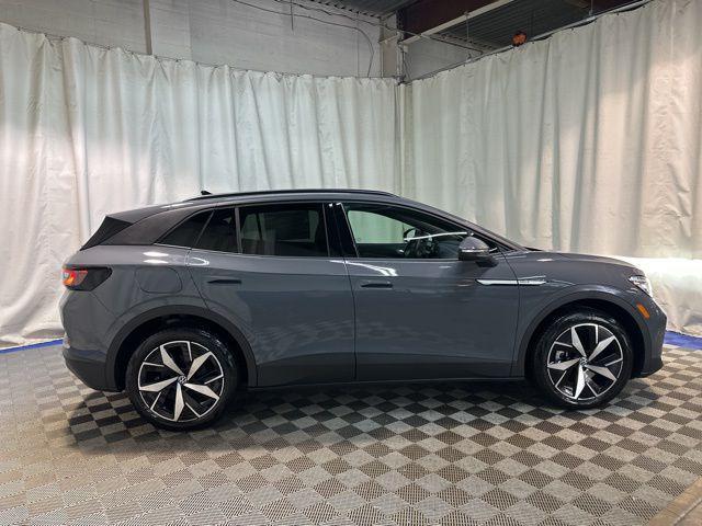 new 2025 Volkswagen ID.4 car, priced at $45,571