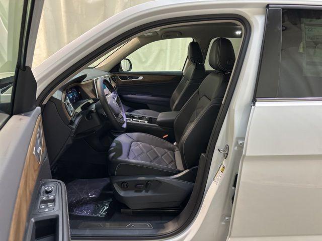 new 2026 Volkswagen Atlas car, priced at $46,679