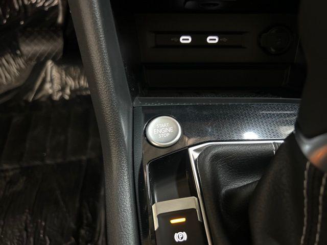 new 2025 Volkswagen Taos car, priced at $34,092