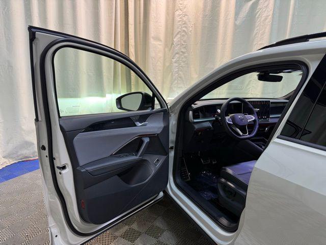new 2026 Volkswagen Tiguan car, priced at $38,724