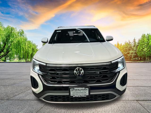 new 2026 Volkswagen Atlas Cross Sport car, priced at $41,029