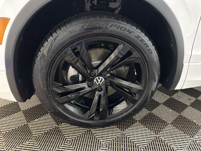 used 2024 Volkswagen Tiguan car, priced at $33,684