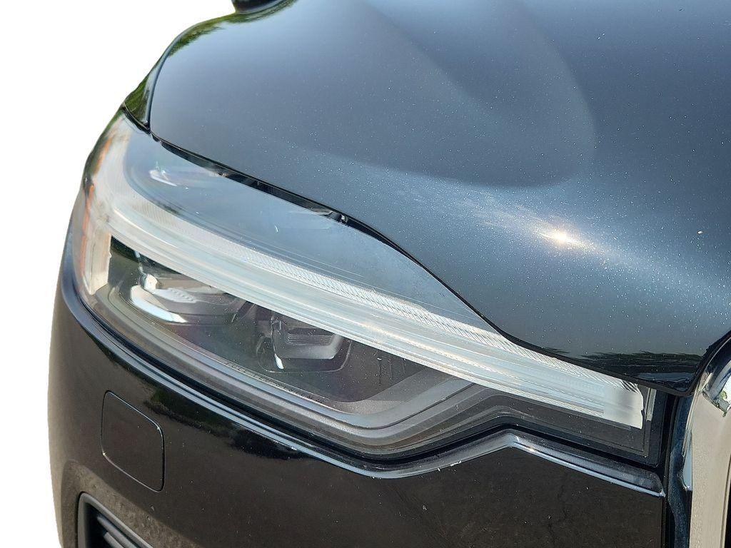 used 2023 Volvo XC60 car, priced at $29,995