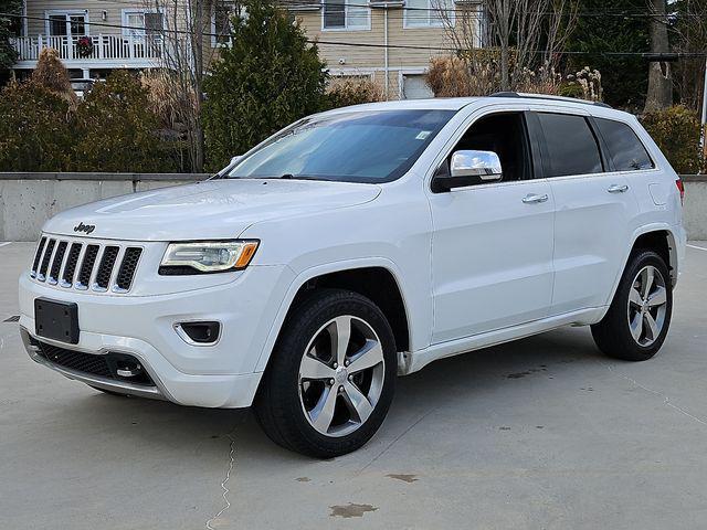 used 2016 Jeep Grand Cherokee car, priced at $16,994