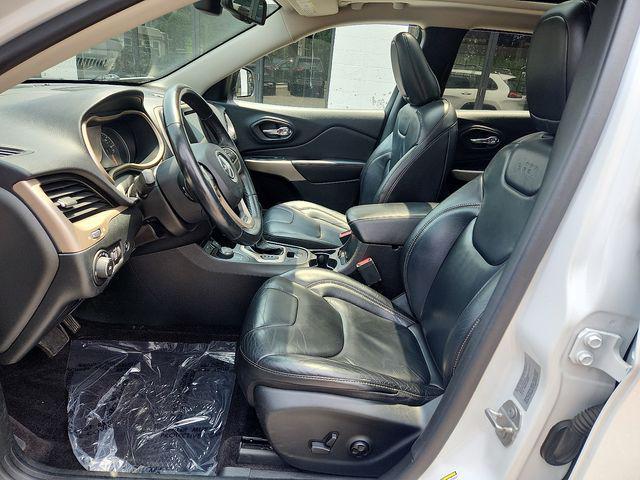 used 2018 Jeep Cherokee car, priced at $11,250