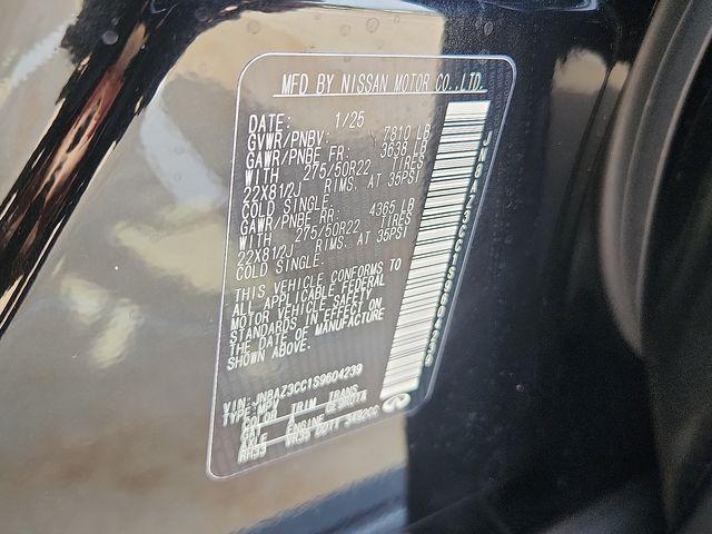 new 2025 INFINITI QX80 car, priced at $109,163