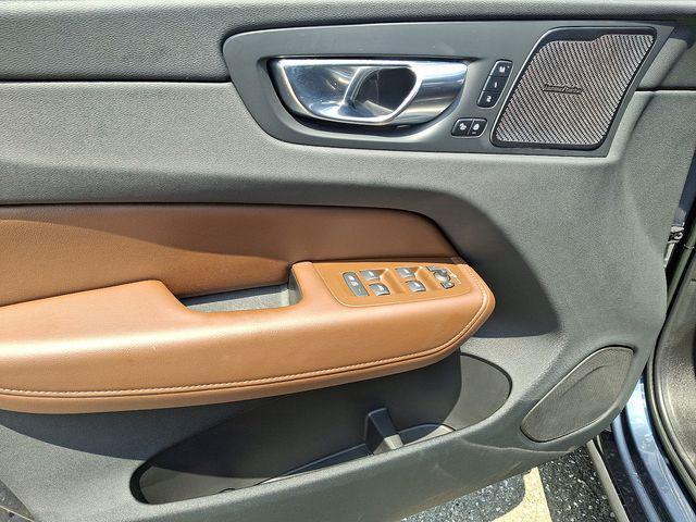 used 2022 Volvo XC60 car, priced at $34,881