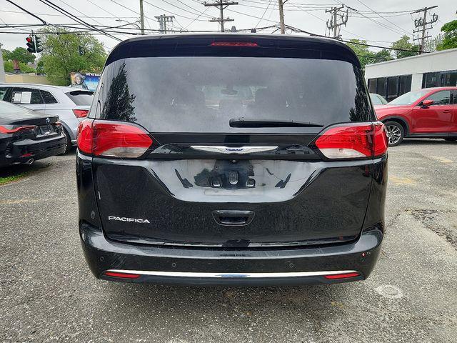 used 2018 Chrysler Pacifica car, priced at $14,000