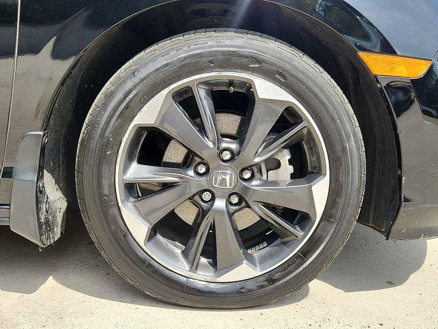 used 2023 Honda Odyssey car, priced at $39,000