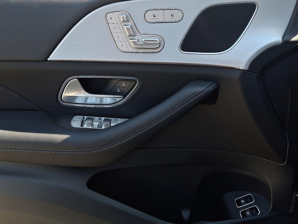 used 2024 Mercedes-Benz GLE 450 Plug-In Hybrid car, priced at $56,475