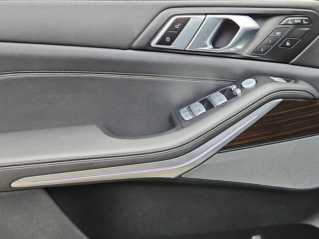 used 2025 BMW X7 car, priced at $69,372