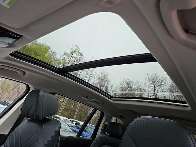 used 2025 BMW X7 car, priced at $69,372