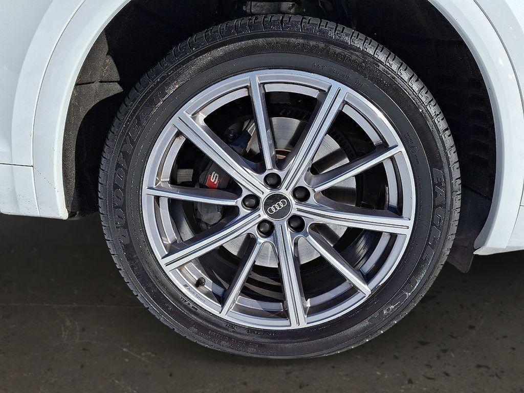 used 2022 Audi SQ5 car, priced at $32,475