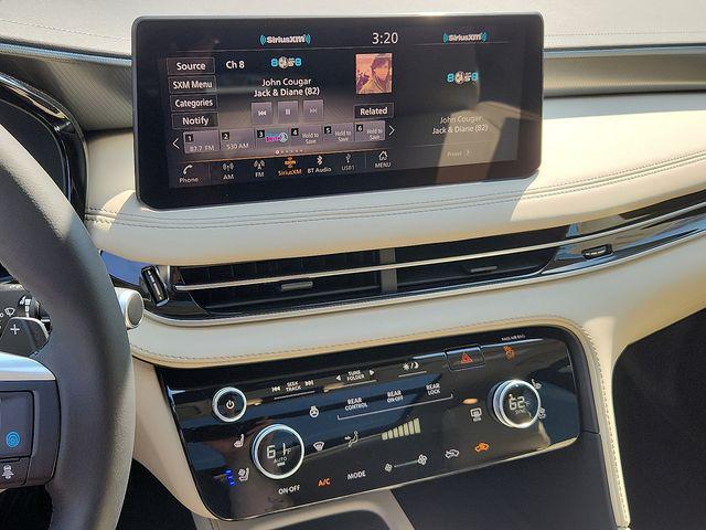 new 2025 INFINITI QX60 car, priced at $58,757