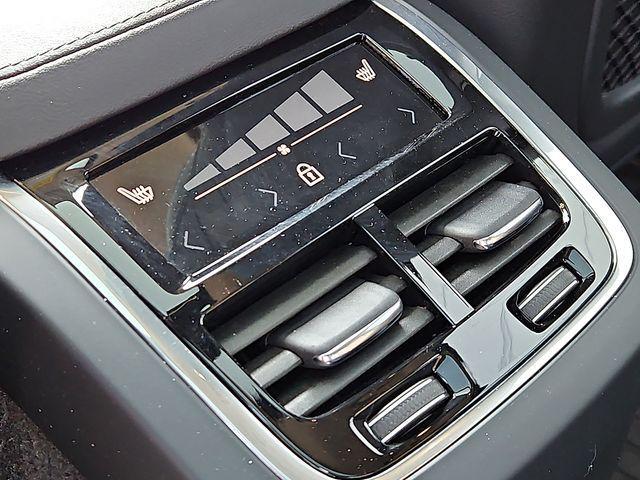 used 2022 Volvo XC90 car, priced at $45,171