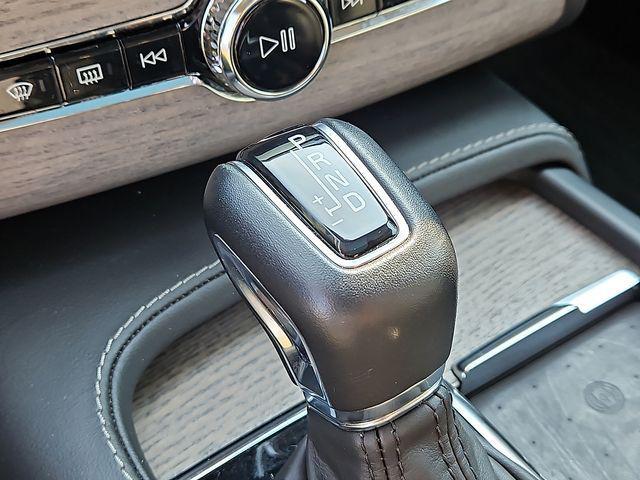 used 2022 Volvo XC90 car, priced at $45,171
