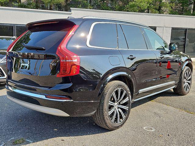 used 2022 Volvo XC90 car, priced at $45,171